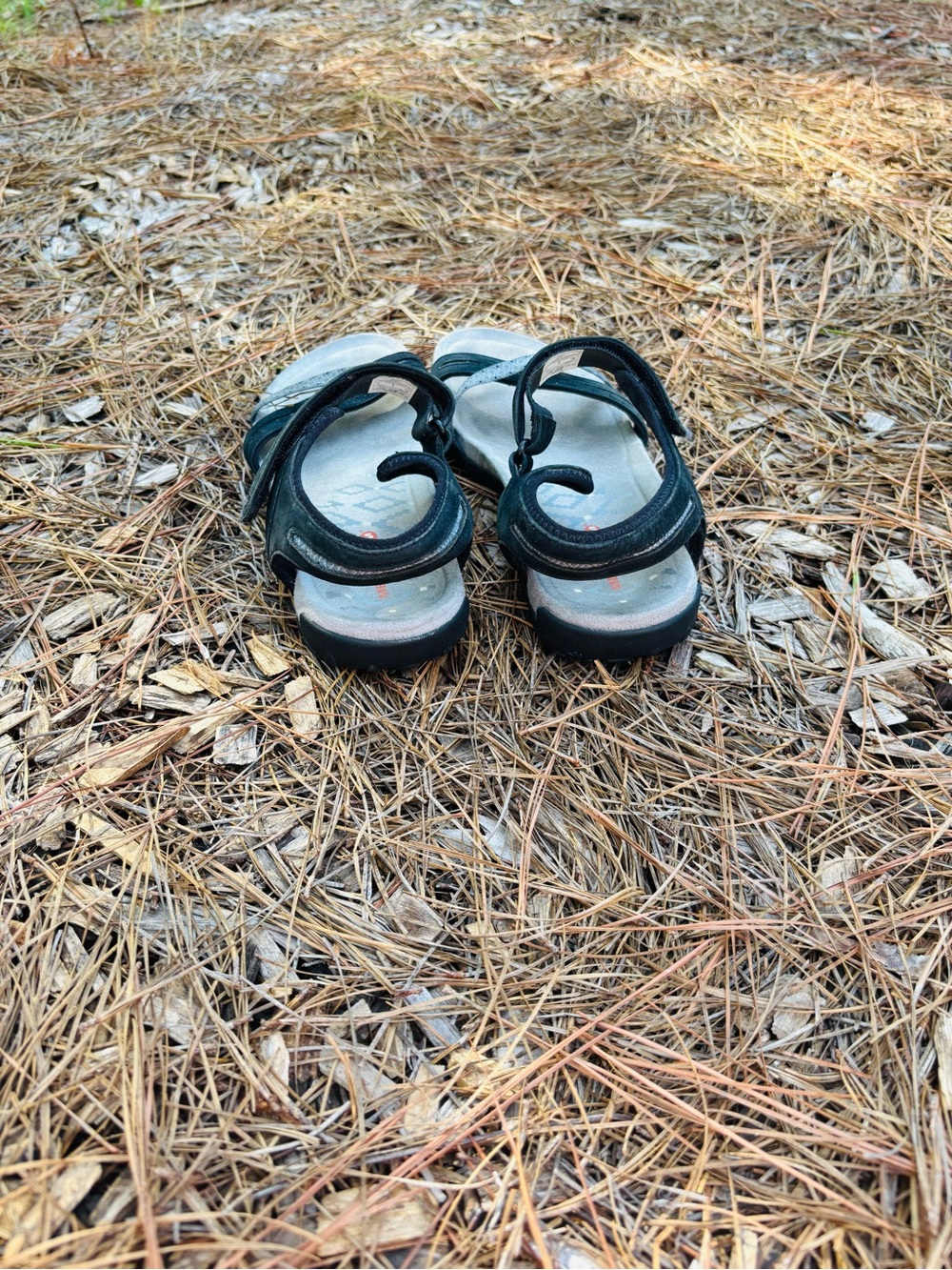Merrell Terran Cross 11 Cross Black and Silver Strappy Comfort Sandals size 8 - Picture 8 of 14